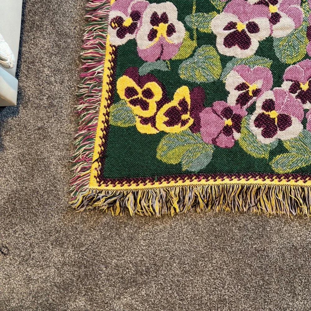 Vintage Style Pansy Floral Woven Tapestry Throw Blanket Green Purple 66x45